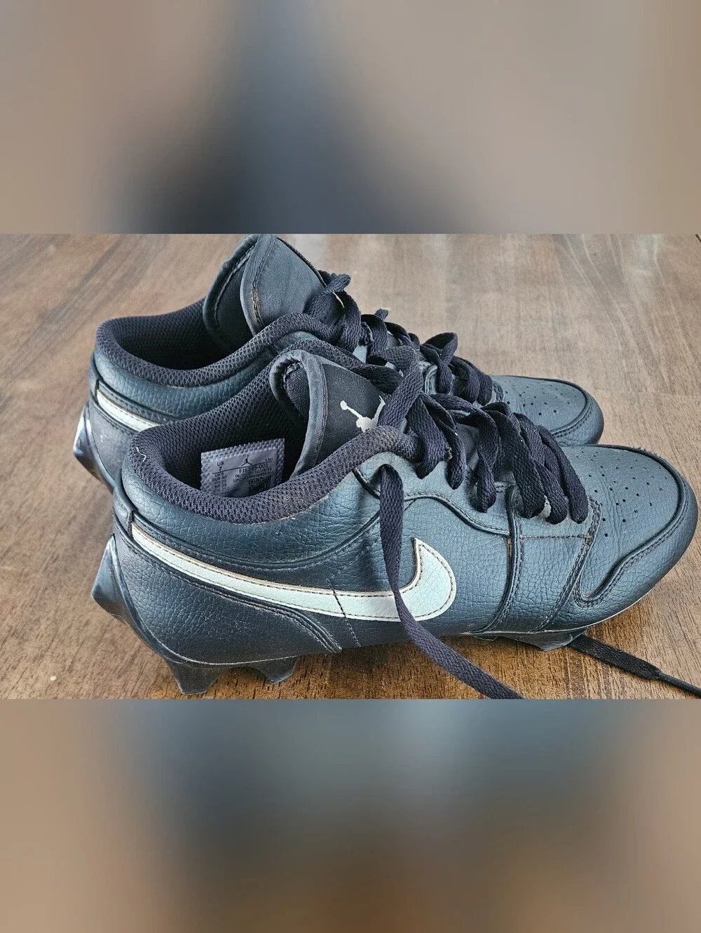 Jordan Men’s Low-Top Football Cleats